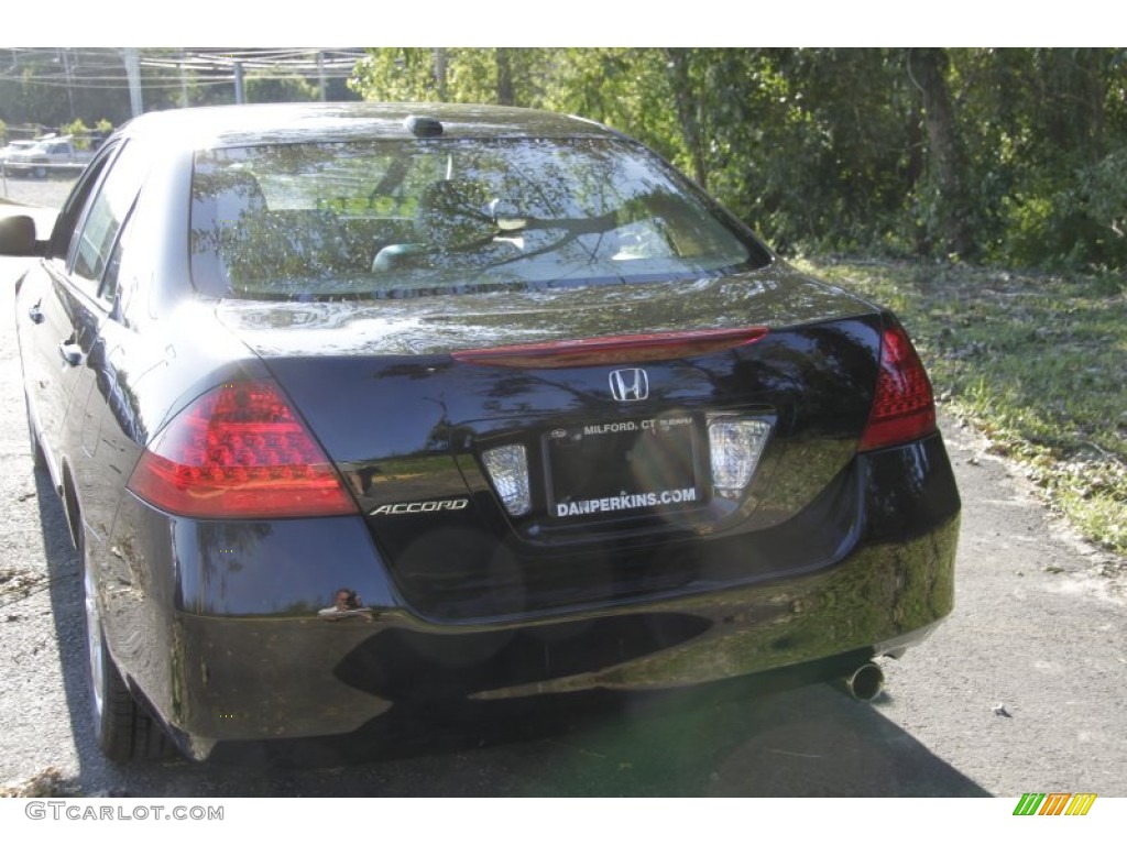 2007 Accord EX Sedan - Nighthawk Black Pearl / Ivory photo #7