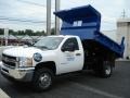 Summit White - Silverado 3500HD Regular Cab 4x4 Chassis Dump Truck Photo No. 2