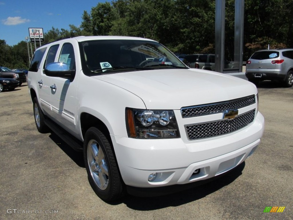 2011 Suburban LT 4x4 - Summit White / Light Cashmere/Dark Cashmere photo #6