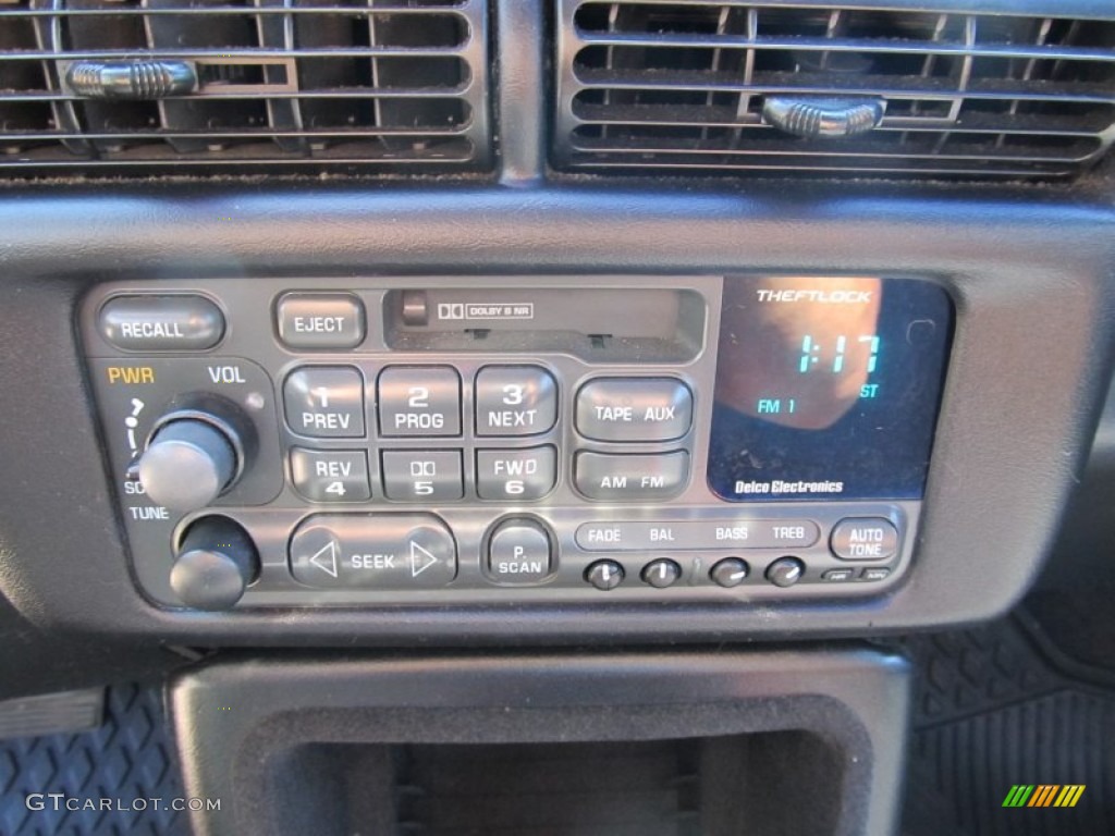 1999 Monte Carlo LS - Bright White / Medium Gray photo #10