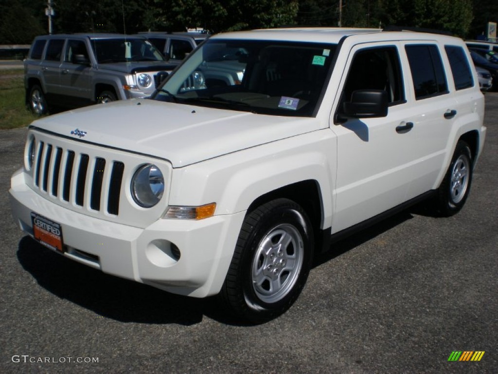 2008 Patriot Sport - Stone White Clearcoat / Pastel Pebble Beige photo #1