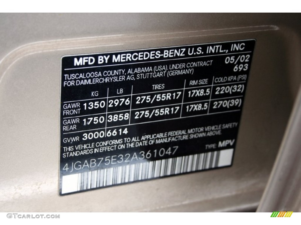 2002 ML Color Code 693 for Desert Silver Metallic Photo #53602380