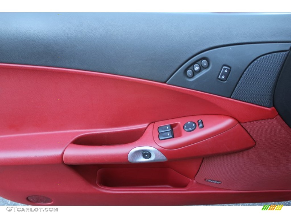 2007 Chevrolet Corvette Coupe Red Door Panel Photo #53602872