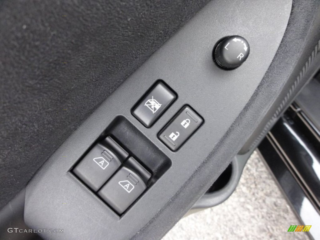2009 Nissan 370Z Touring Coupe Controls Photo #53605140