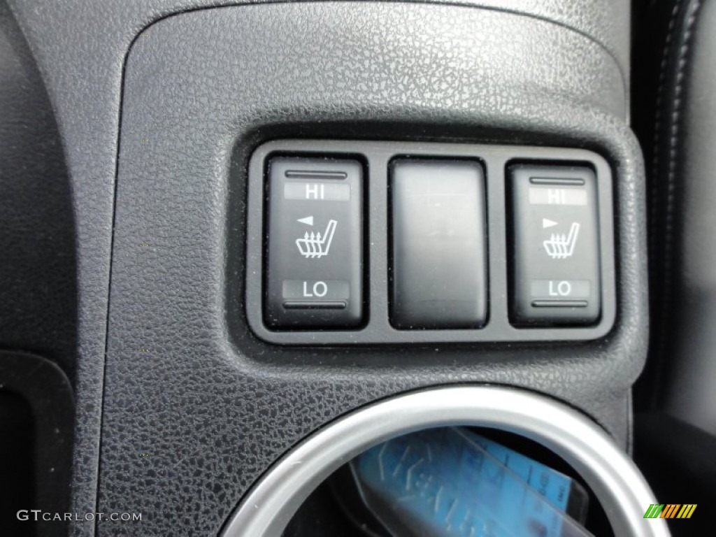 2009 Nissan 370Z Touring Coupe Controls Photo #53605524