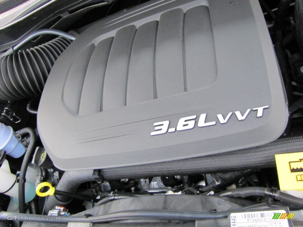 2012 Chrysler Town & Country Touring - L 3.6 Liter DOHC 24-Valve VVT Pentastar V6 Engine Photo #53605809