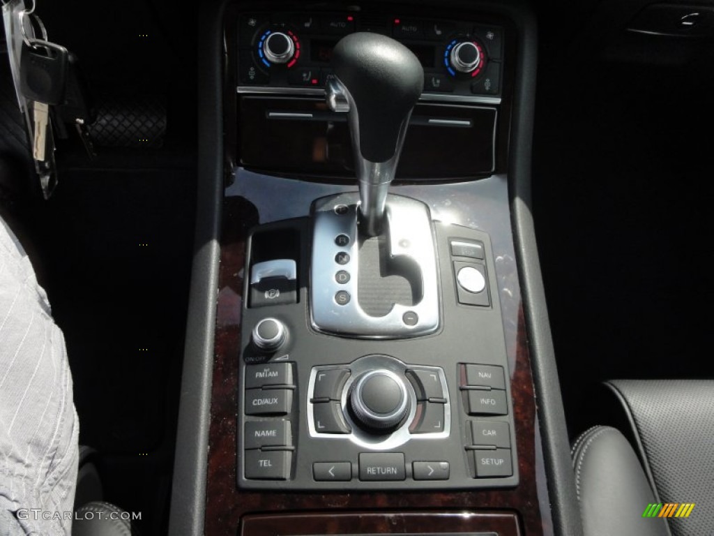 2009 Audi A8 4.2 quattro Transmission Photos
