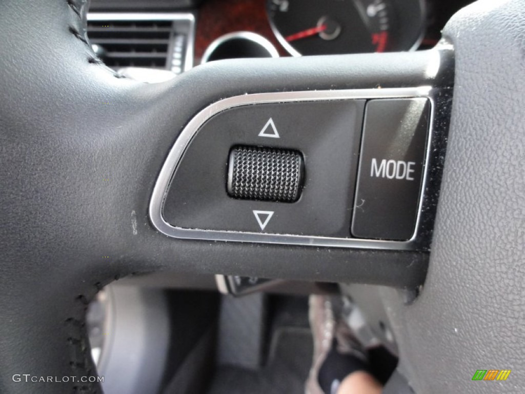 2009 Audi A8 4.2 quattro Controls Photo #53606985