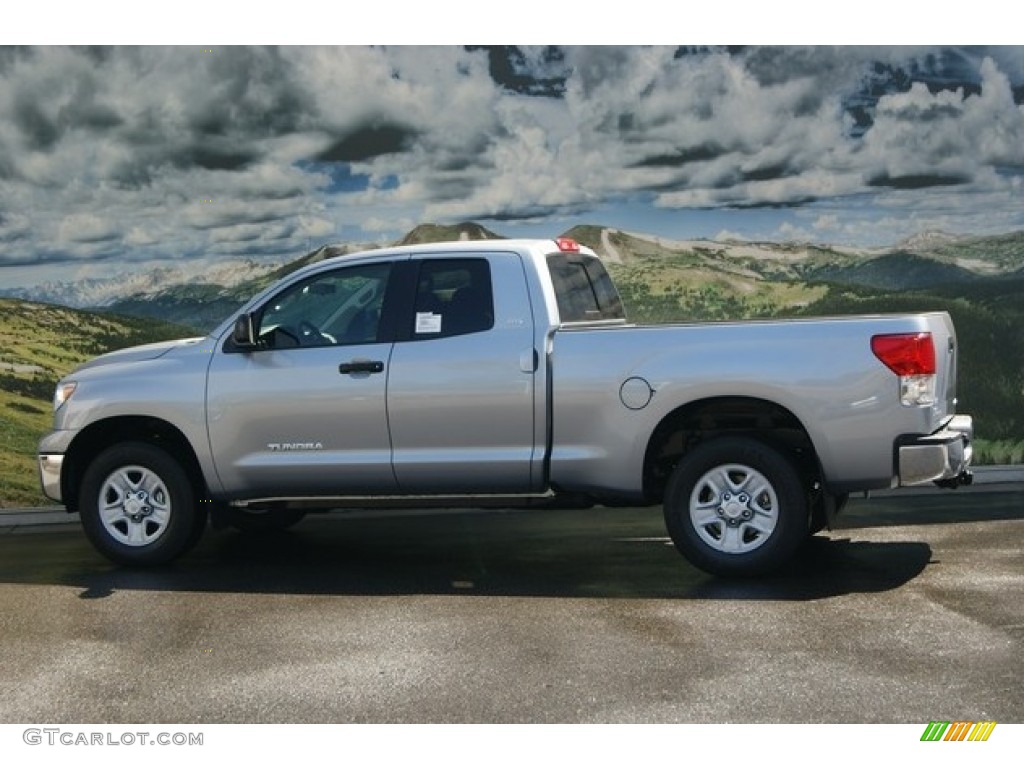 2011 Tundra Double Cab 4x4 - Silver Sky Metallic / Graphite Gray photo #3