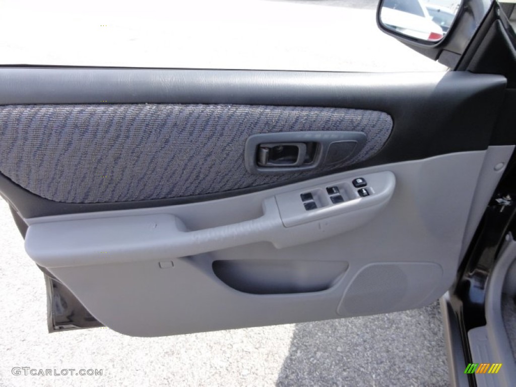 1999 Subaru Impreza Outback Sport Gray Door Panel Photo #53607249