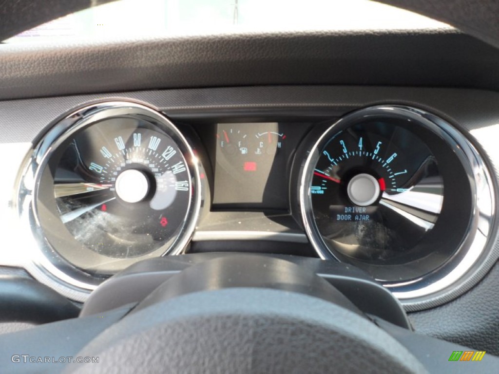 2012 Ford Mustang GT Coupe Gauges Photo #53609319