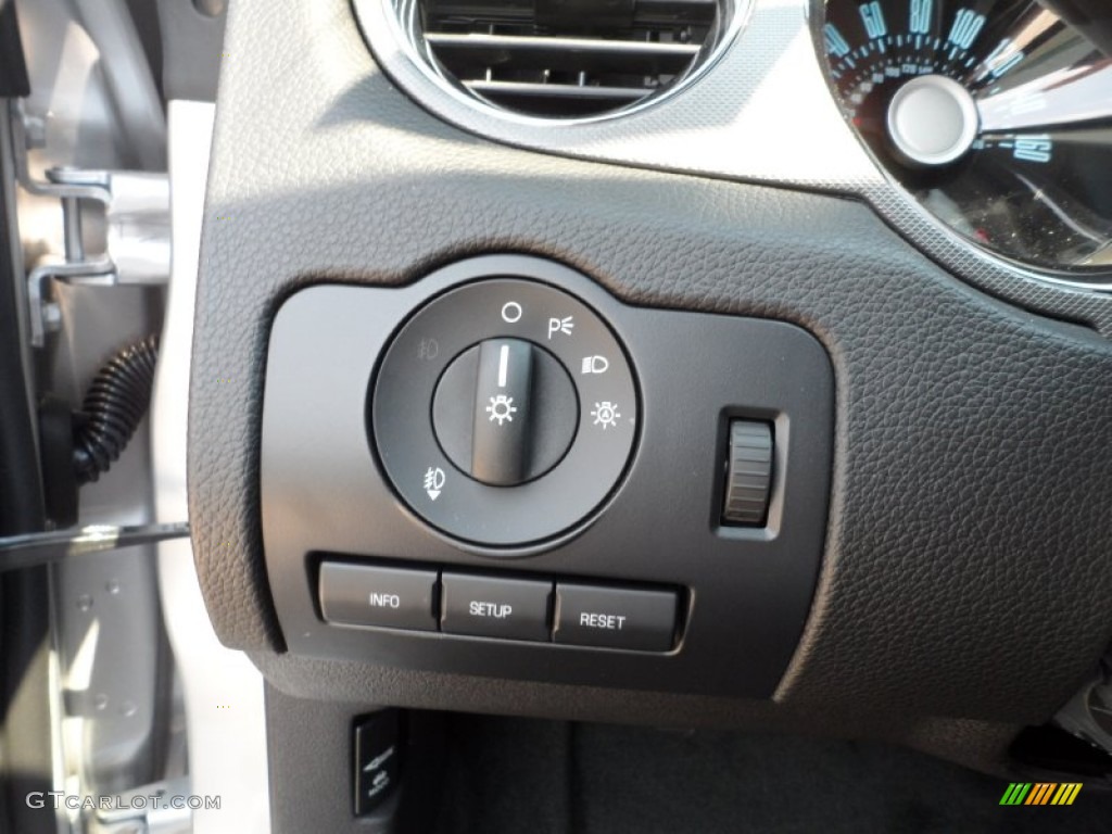 2012 Ford Mustang GT Coupe Controls Photo #53609331