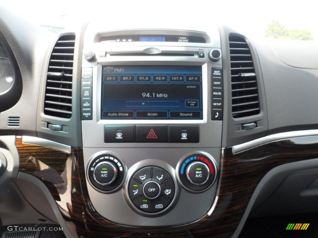 2012 Hyundai Santa Fe SE V6 Controls Photo #53611902