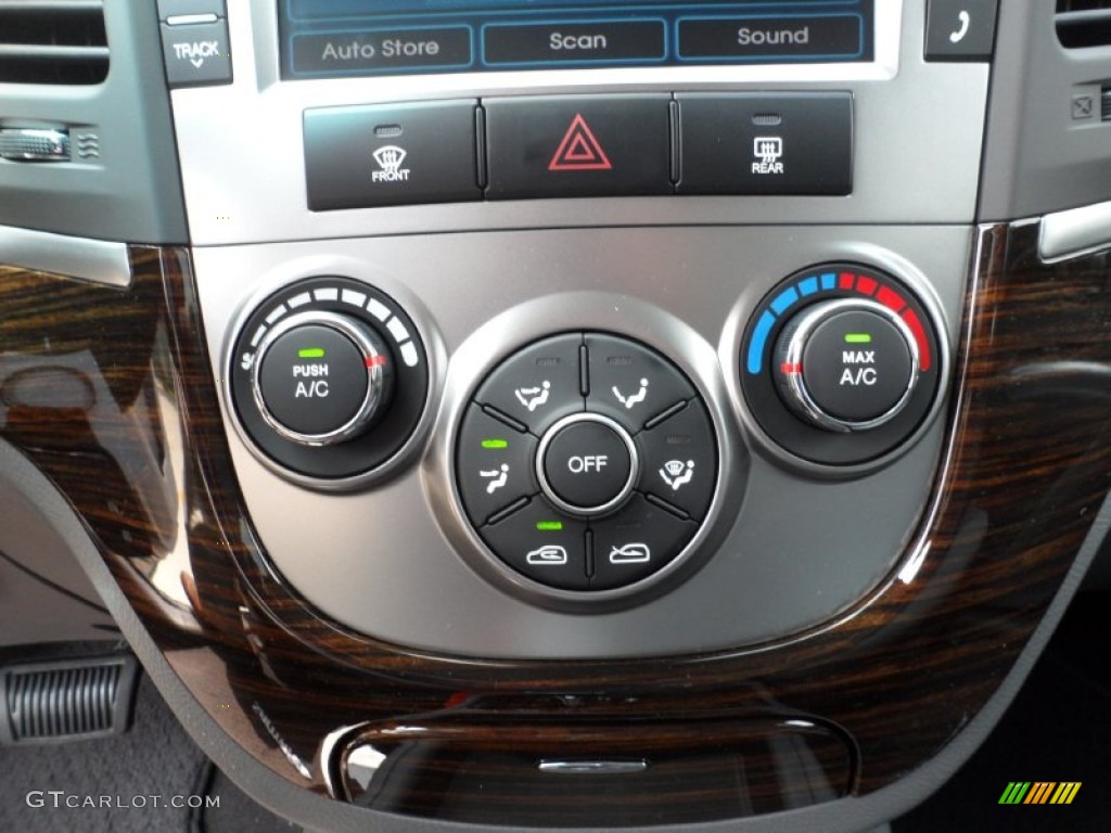 2012 Hyundai Santa Fe SE V6 Controls Photo #53611926