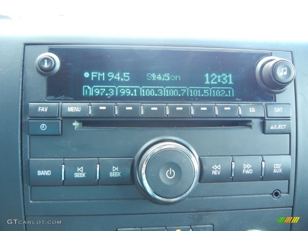 2007 Chevrolet Silverado 1500 LT Crew Cab Audio System Photo #53612103