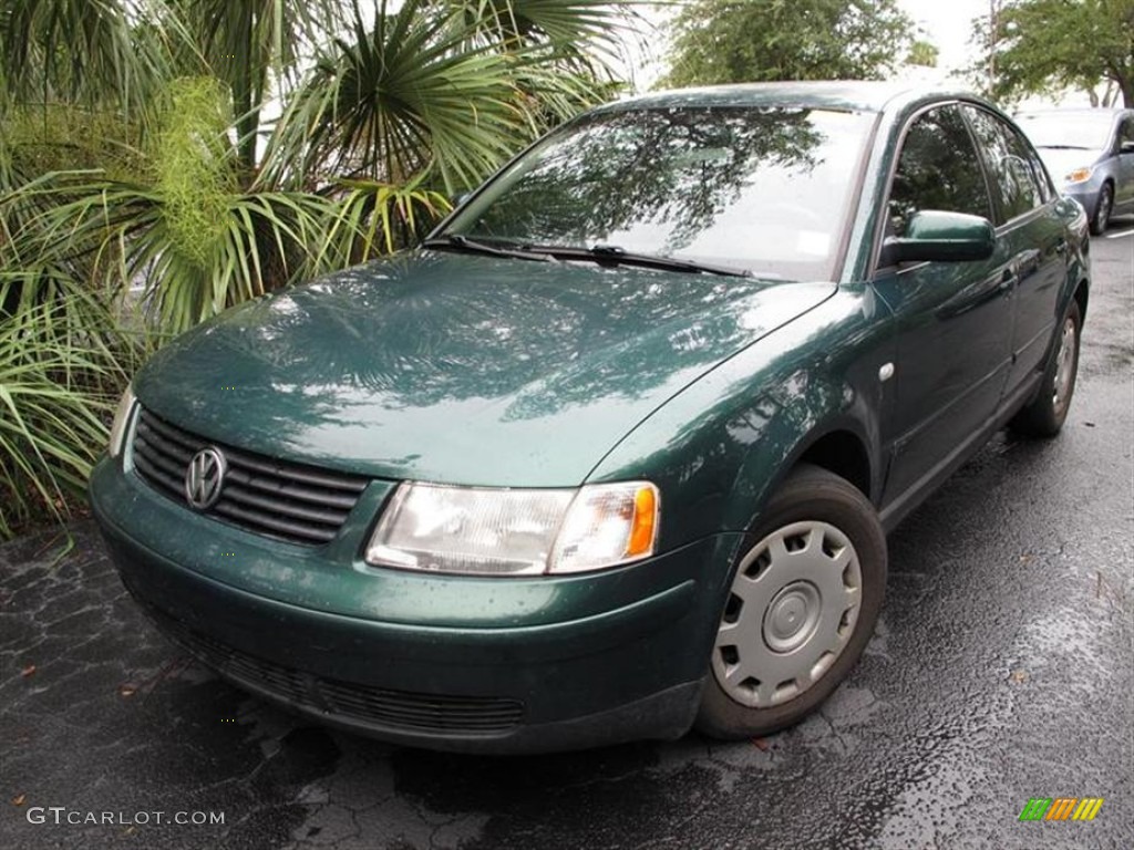 2001 Passat GLS Sedan - Pine Green Metallic / Beige photo #4