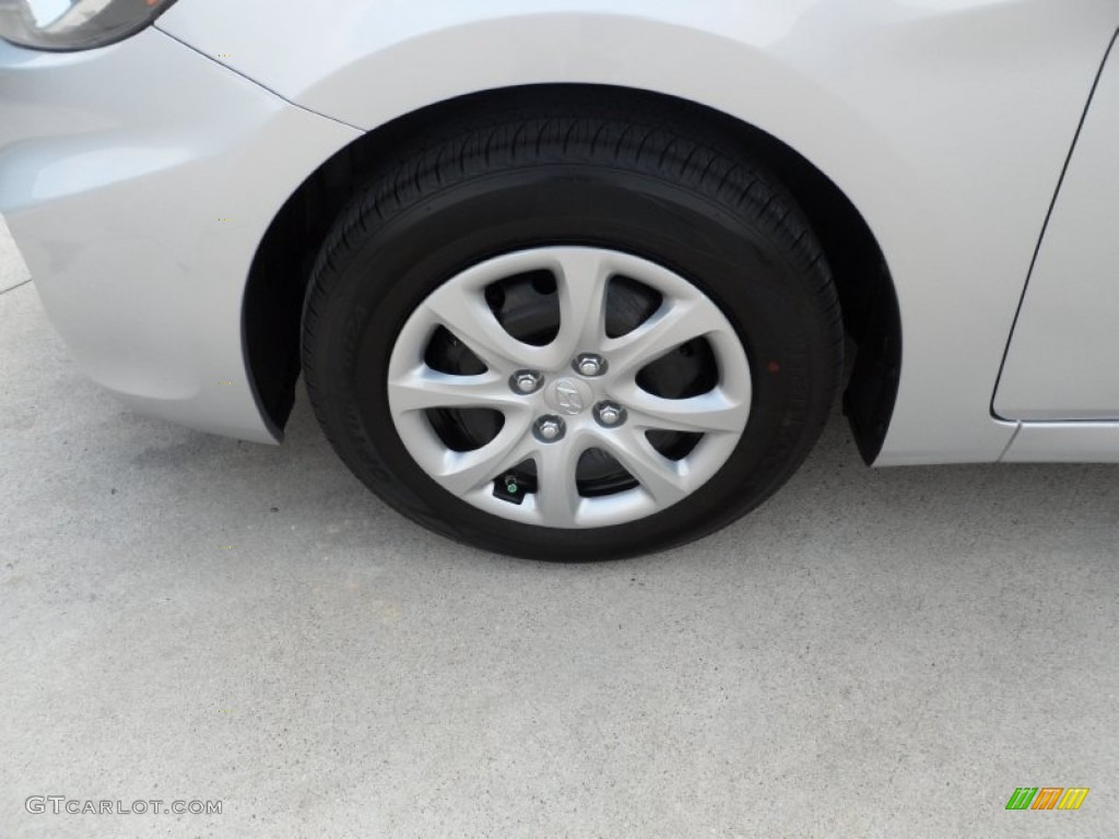 2012 Hyundai Accent GS 5 Door Wheel Photo #53614773