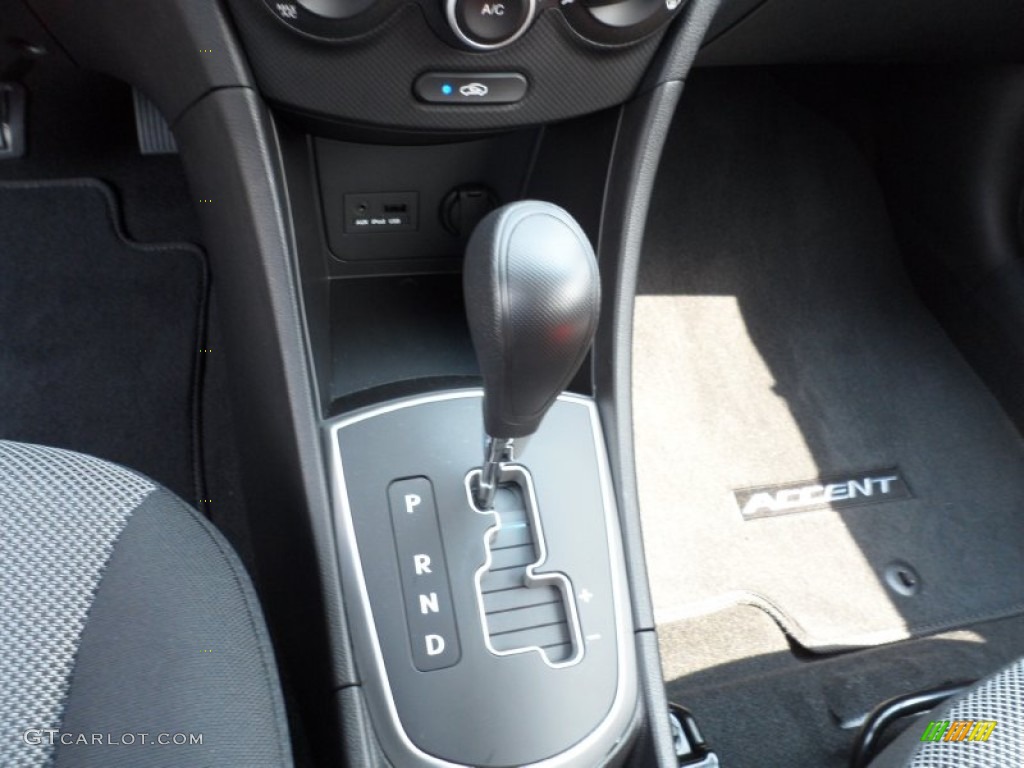 2012 Hyundai Accent GS 5 Door 6 Speed Shiftronic Automatic Transmission Photo #53615010