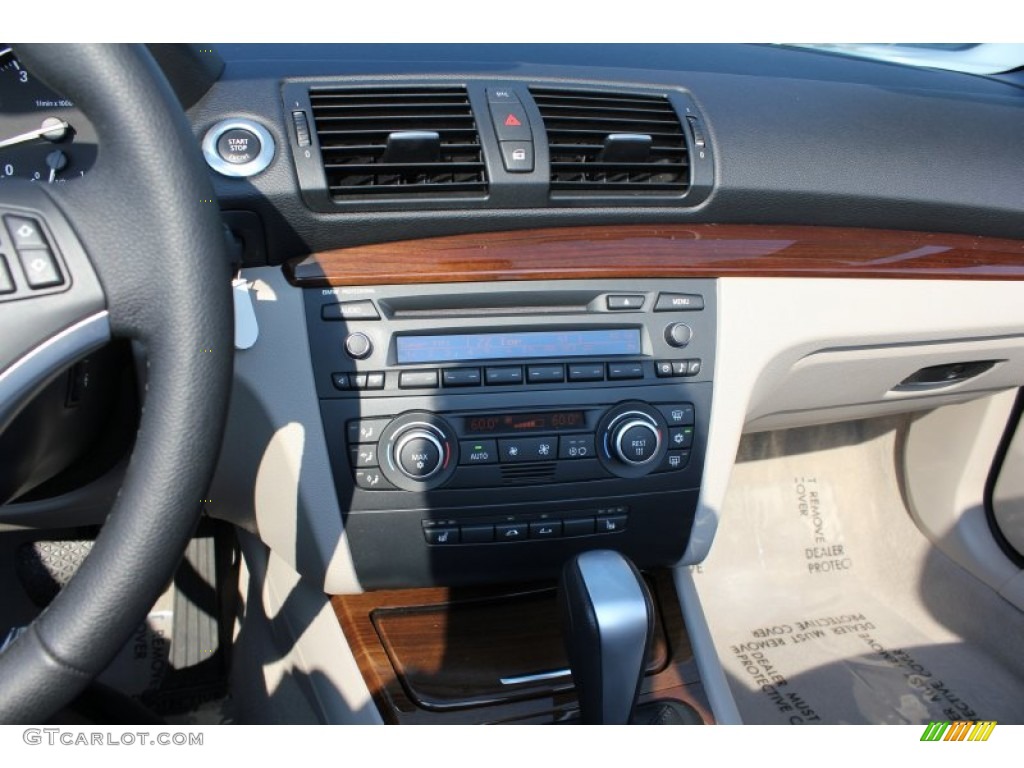 2009 BMW 1 Series 128i Convertible Controls Photo #53615834