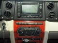 Saddle Brown Controls Photo for 2006 Jeep Commander #53619078