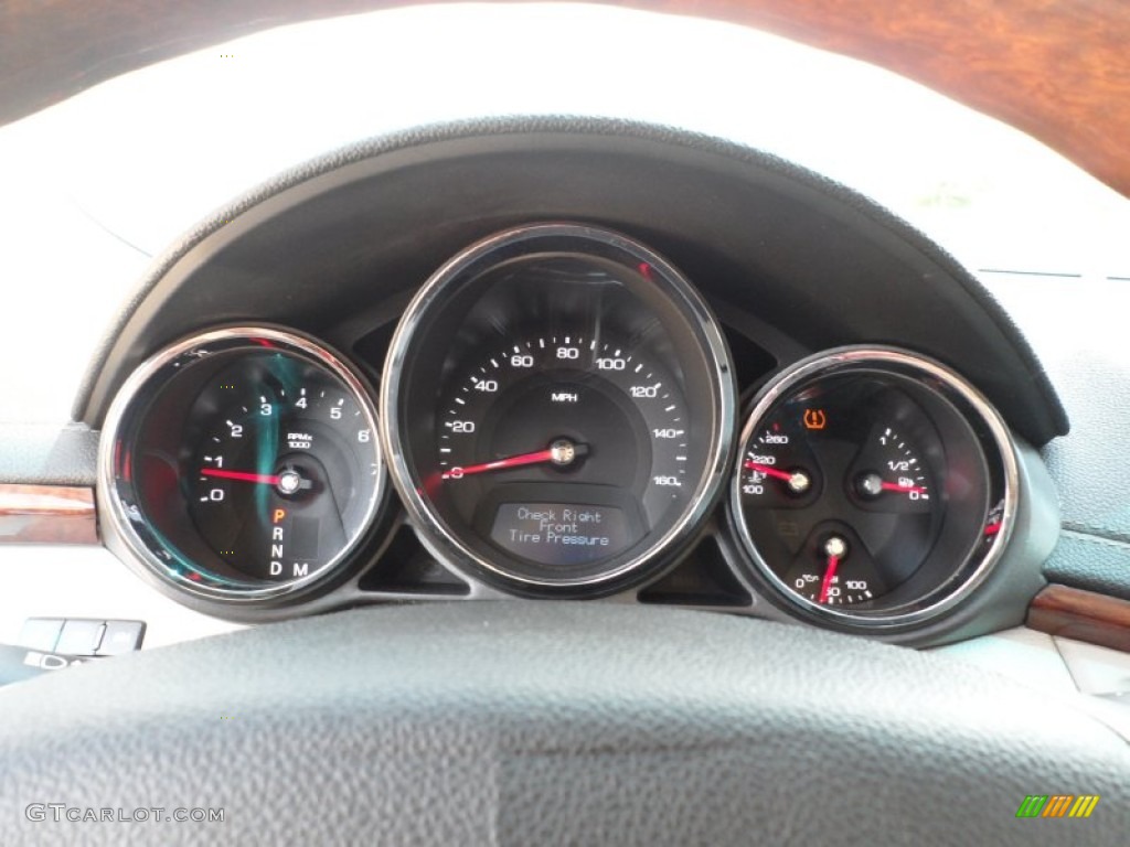 2008 Cadillac CTS Sedan Gauges Photo #53620542
