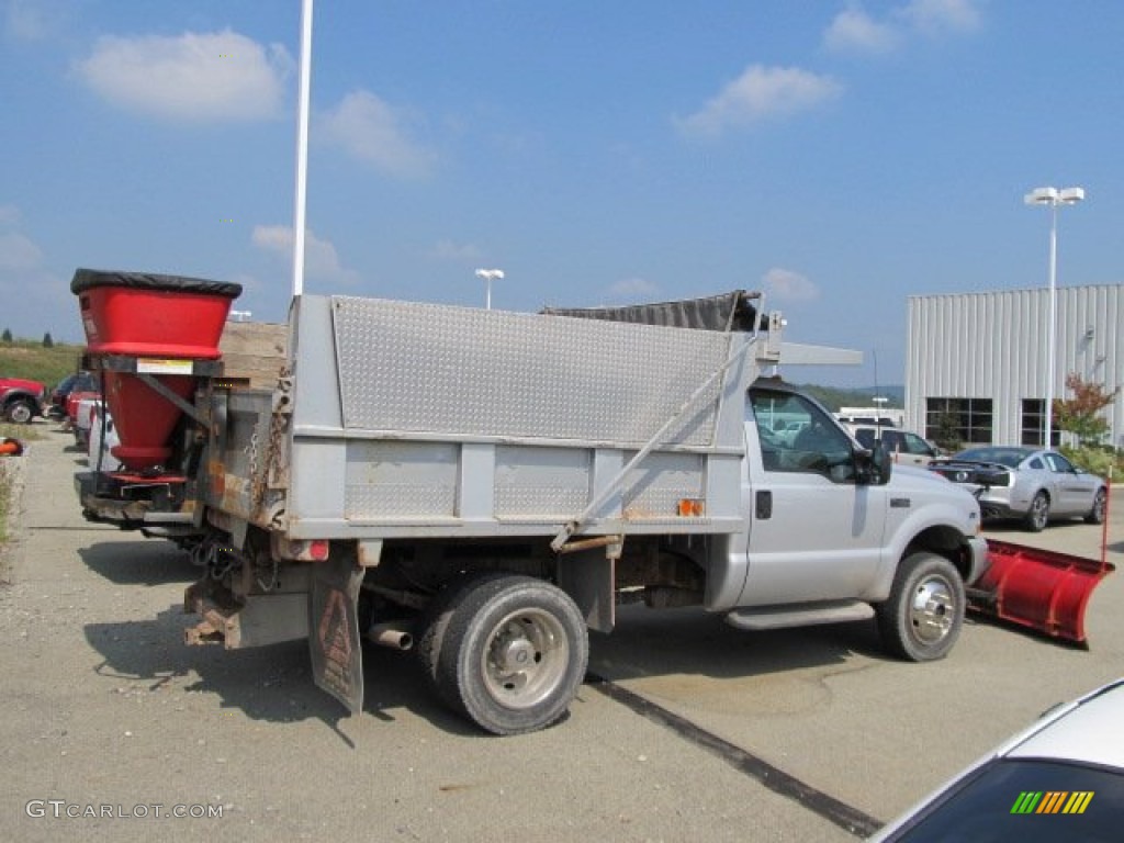 2002 F450 Super Duty Regular Cab 4x4 Plow Truck - Silver Metallic / Medium Graphite photo #12