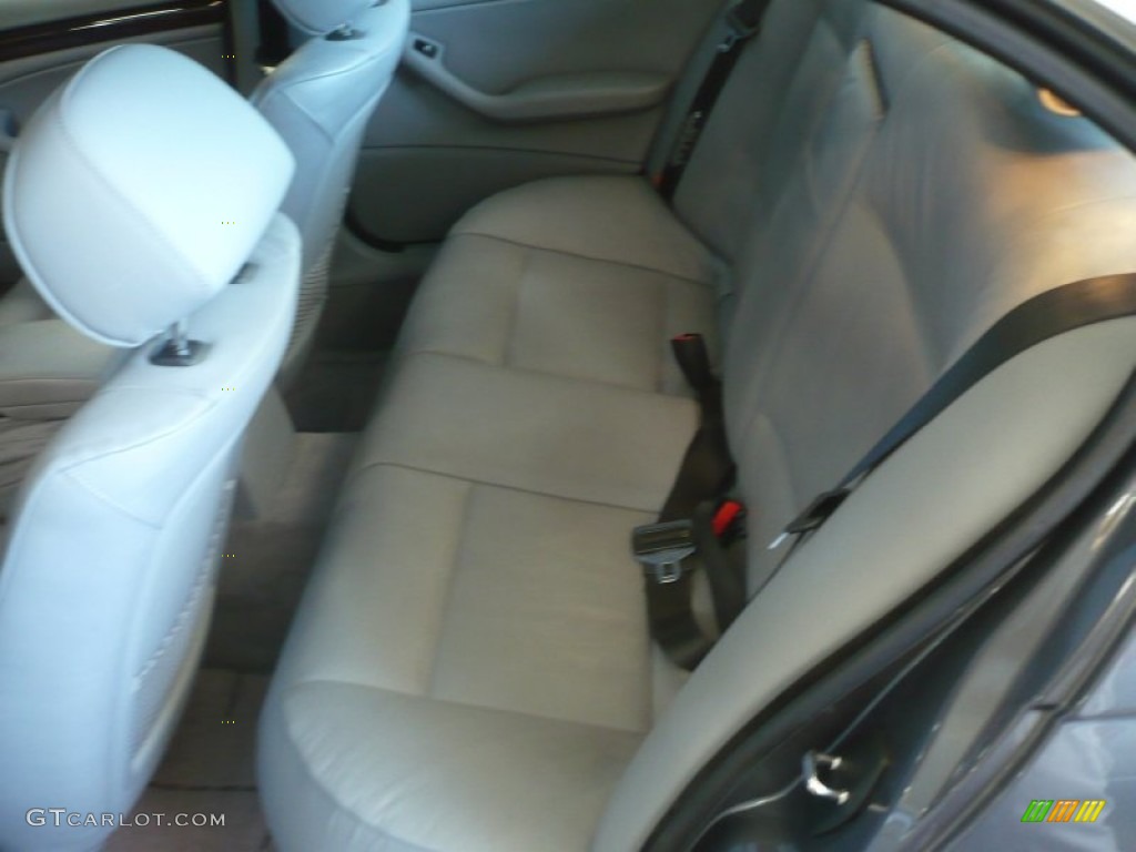 2001 3 Series 330i Sedan - Steel Grey Metallic / Sand photo #15