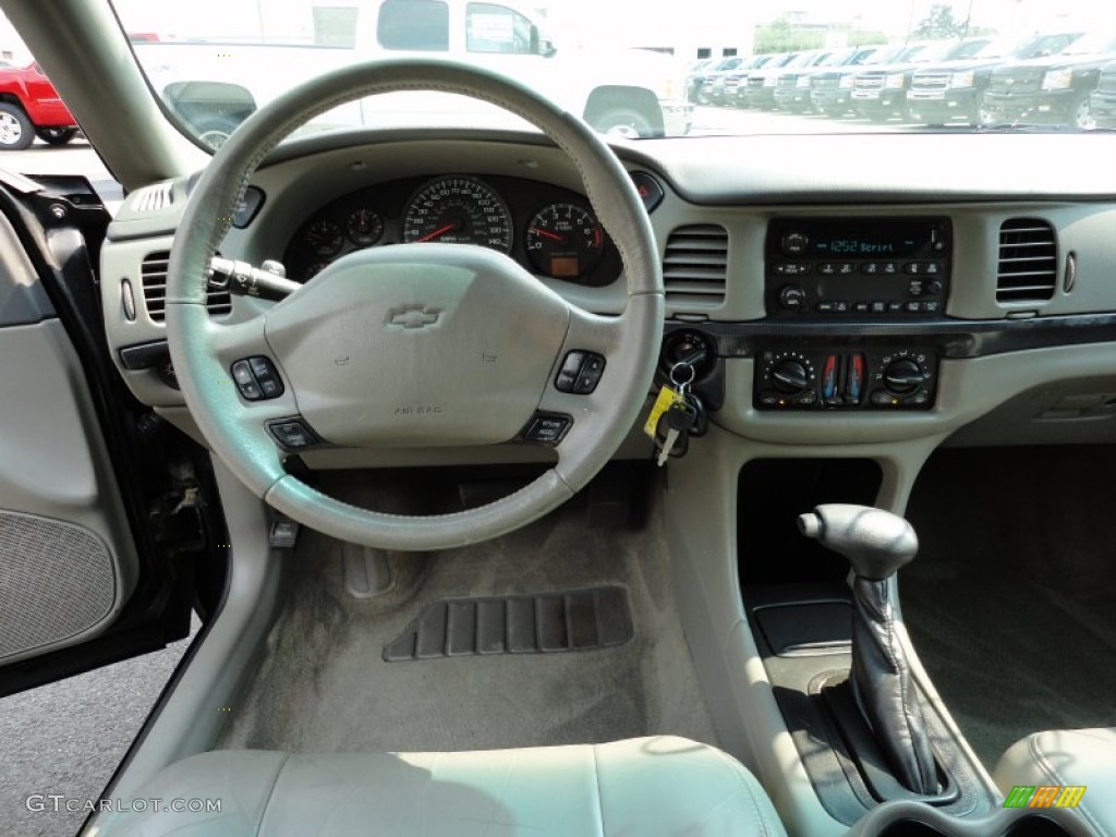2004 Chevrolet Impala SS Supercharged Neutral Beige Dashboard Photo #53626763