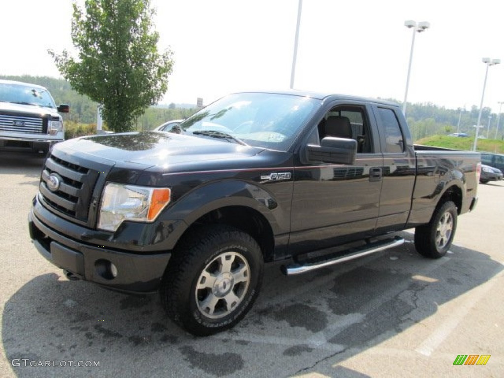 2010 F150 STX SuperCab 4x4 - Tuxedo Black / Medium Stone photo #6