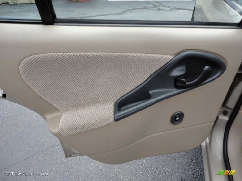 2003 Chevrolet Cavalier LS Sedan Neutral Beige Door Panel Photo #53627051