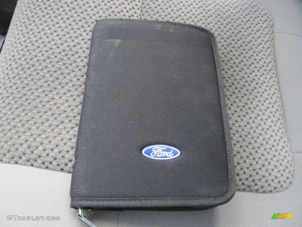 2003 Ford F150 XL Regular Cab 4x4 Books/Manuals Photo #53627419