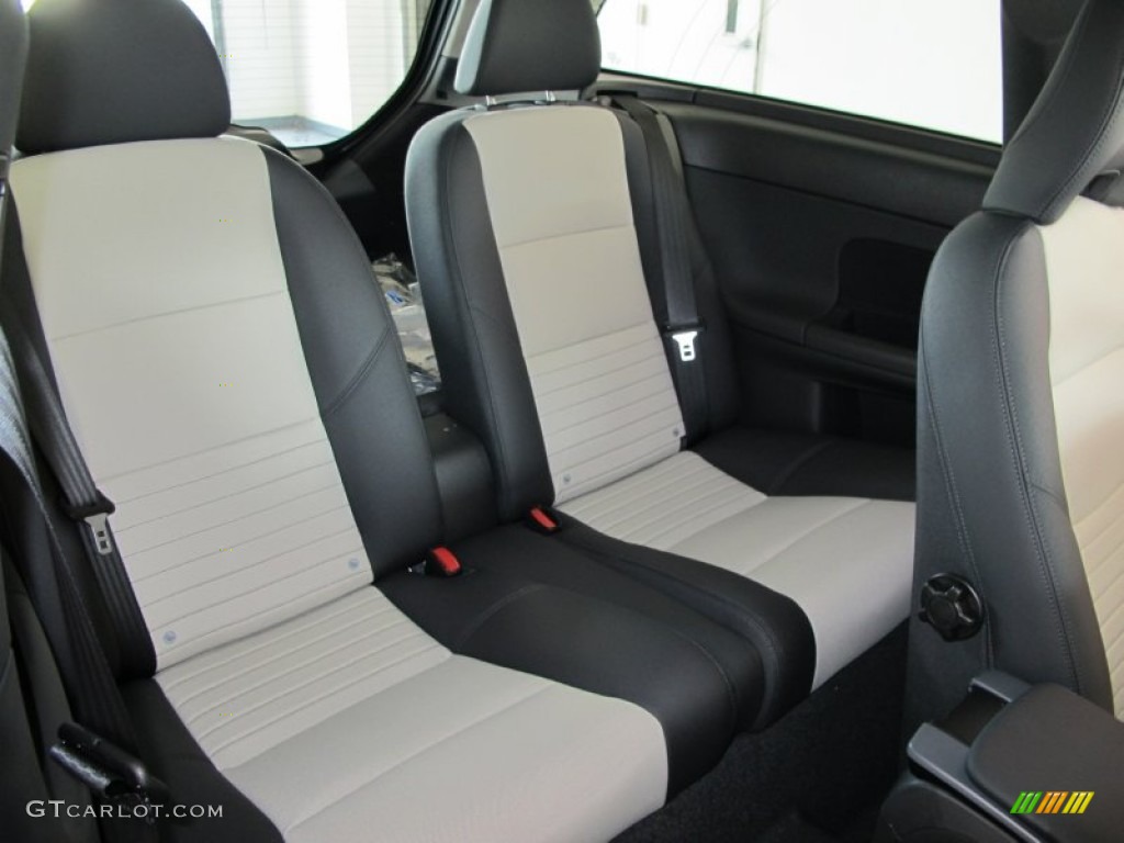 Off Black/Blonde Interior 2012 Volvo C30 T5 Photo #53628262
