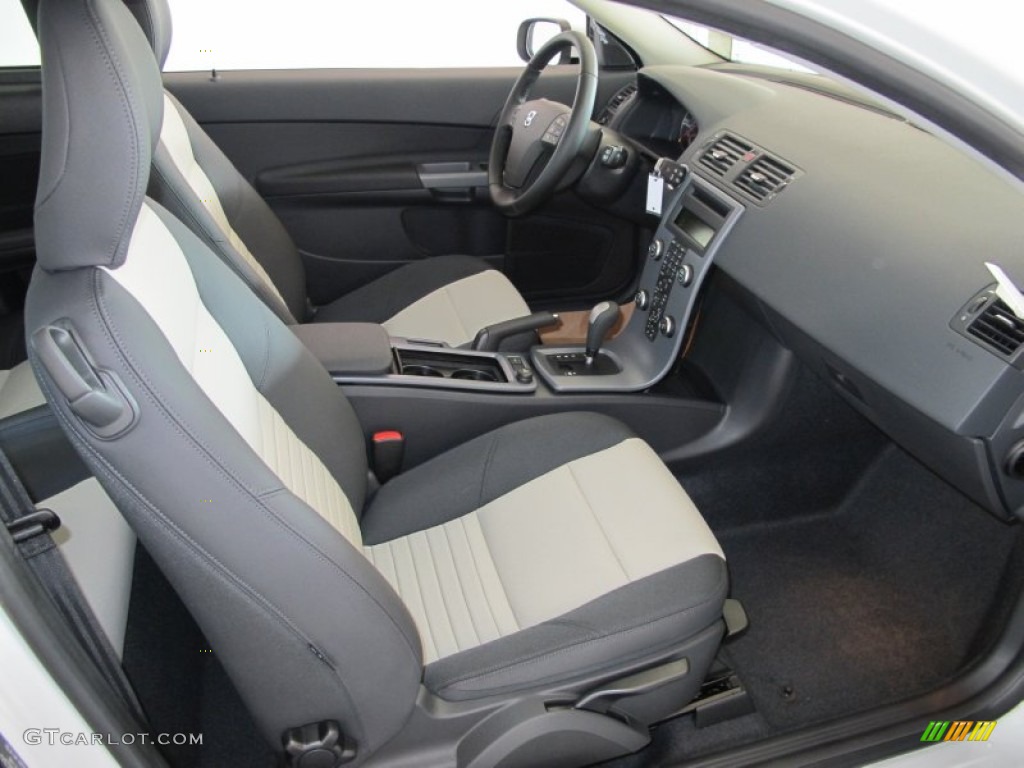 Off Black/Blonde Interior 2012 Volvo C30 T5 Photo #53628290