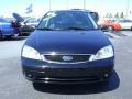 2006 Pitch Black Ford Focus ZX5 SE Hatchback  photo #2