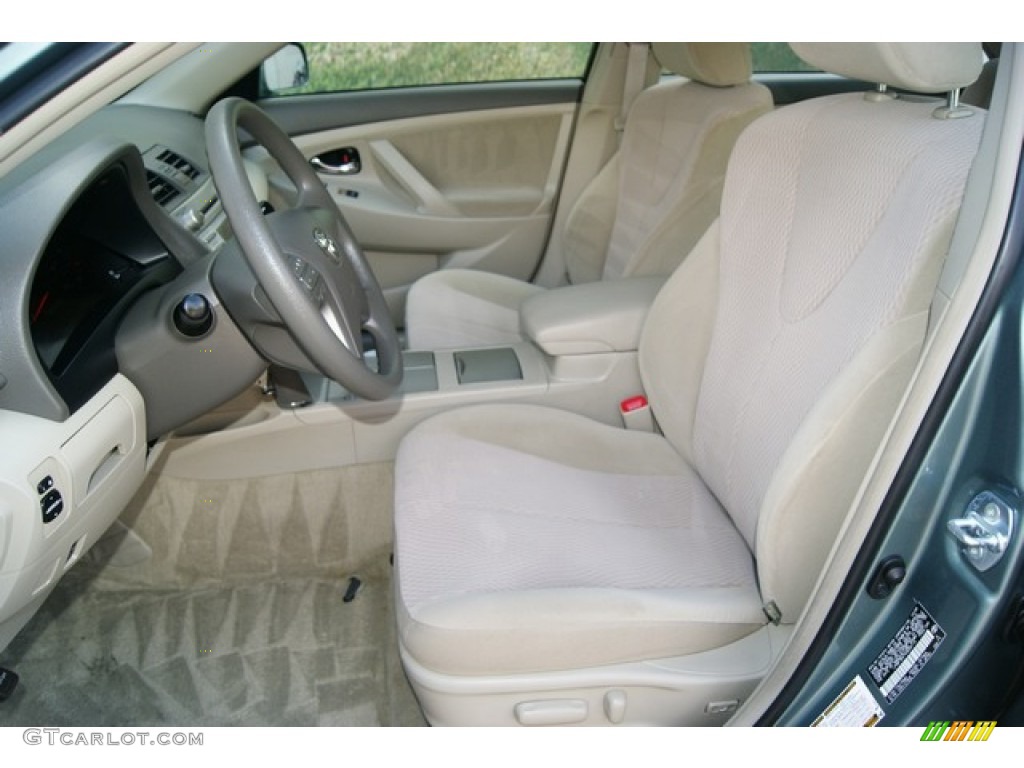 Bisque Interior 2010 Toyota Camry LE Photo #53631362