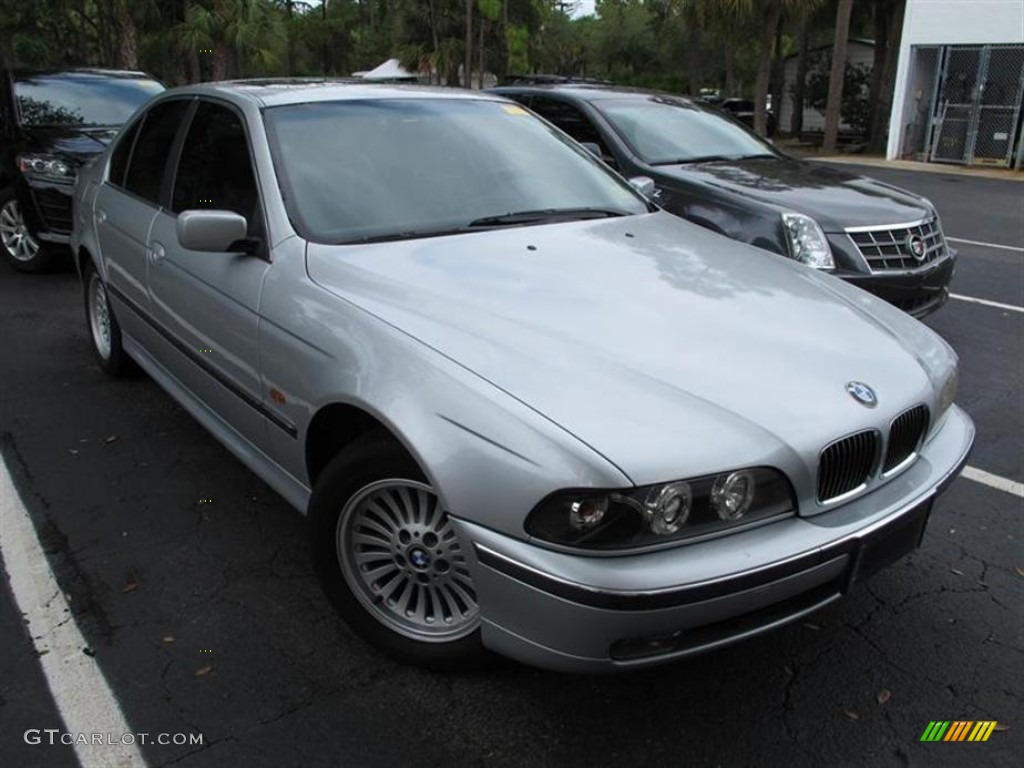 Titanium Silver Metallic BMW 5 Series