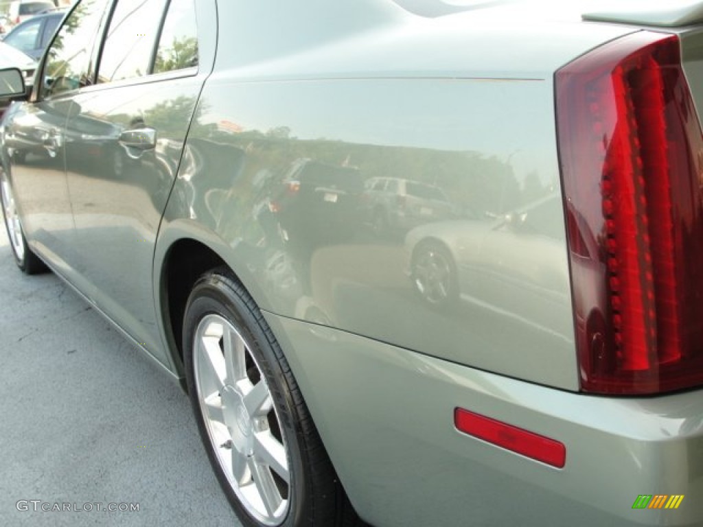 2005 STS V8 - Silver Green / Cashmere photo #11