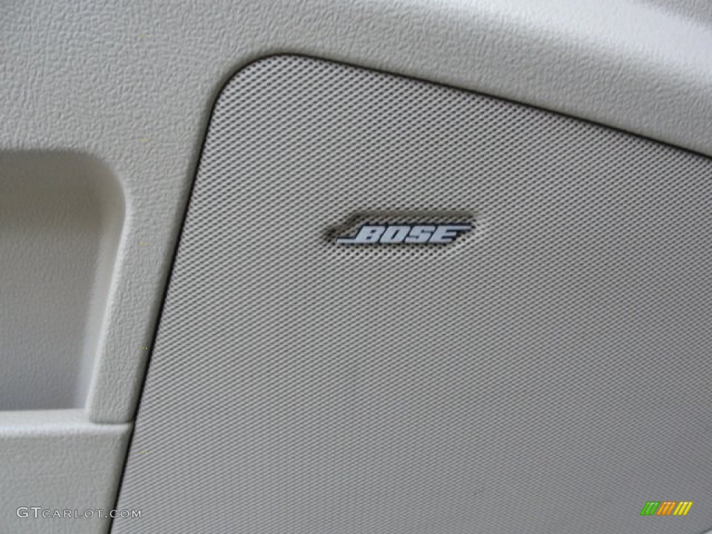 2005 STS V8 - Silver Green / Cashmere photo #25