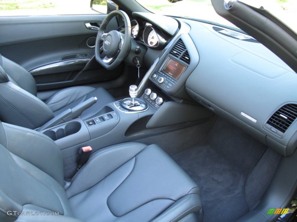 2011 Audi R8 Spyder 5.2 FSI quattro Black Fine Nappa Leather Dashboard Photo #53633120