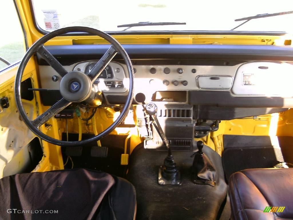 1977 Land Cruiser FJ40 - Yellow / Black photo #10
