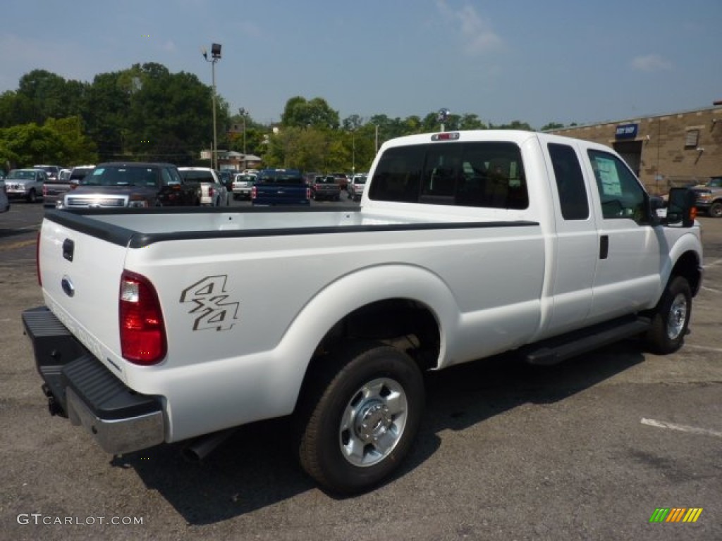 2012 F250 Super Duty XLT SuperCab 4x4 - Oxford White / Adobe photo #2