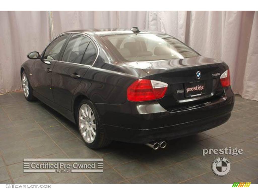 2006 3 Series 330i Sedan - Jet Black / Black photo #3