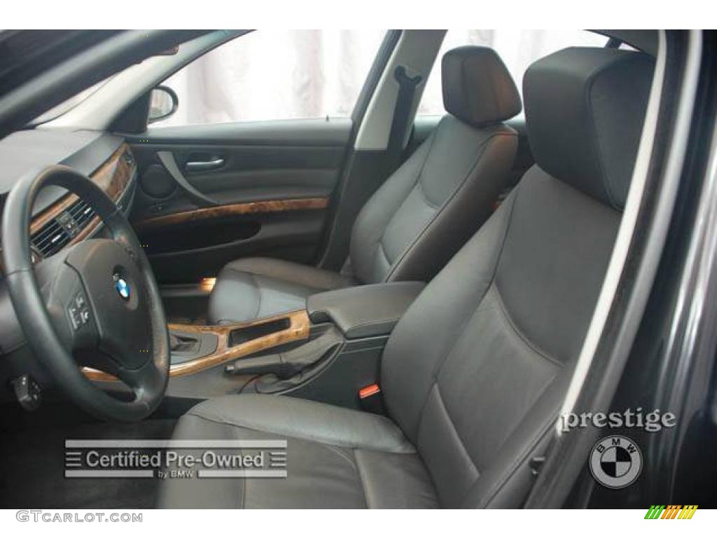 2006 3 Series 330i Sedan - Jet Black / Black photo #11