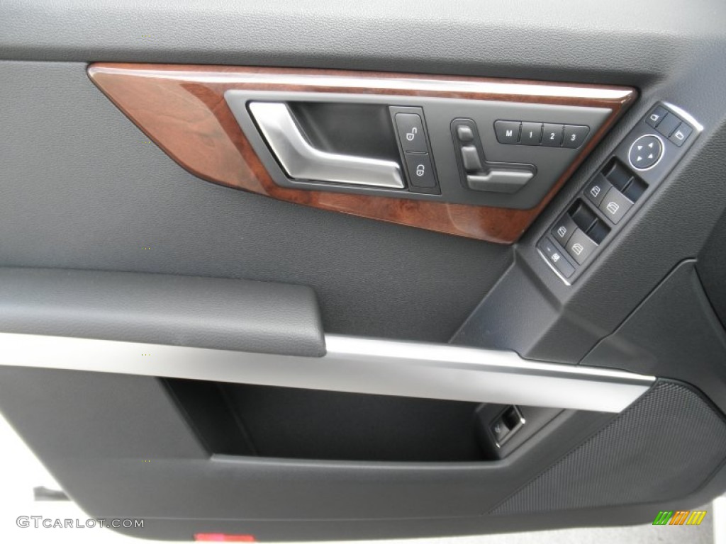 2012 Mercedes-Benz GLK 350 Black Door Panel Photo #53636201