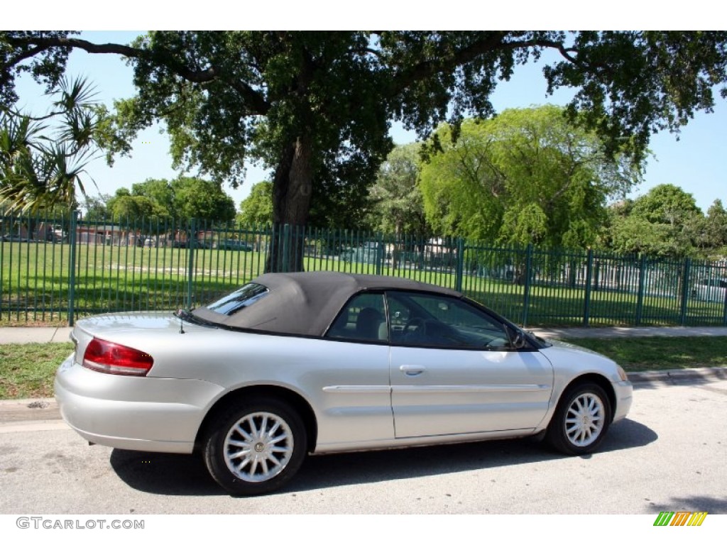 2003 Sebring LXi Convertible - Bright Silver Metallic / Taupe photo #9