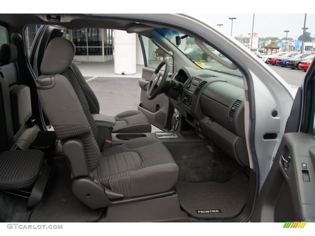Graphite Interior 2005 Nissan Frontier SE King Cab Photo #53638737