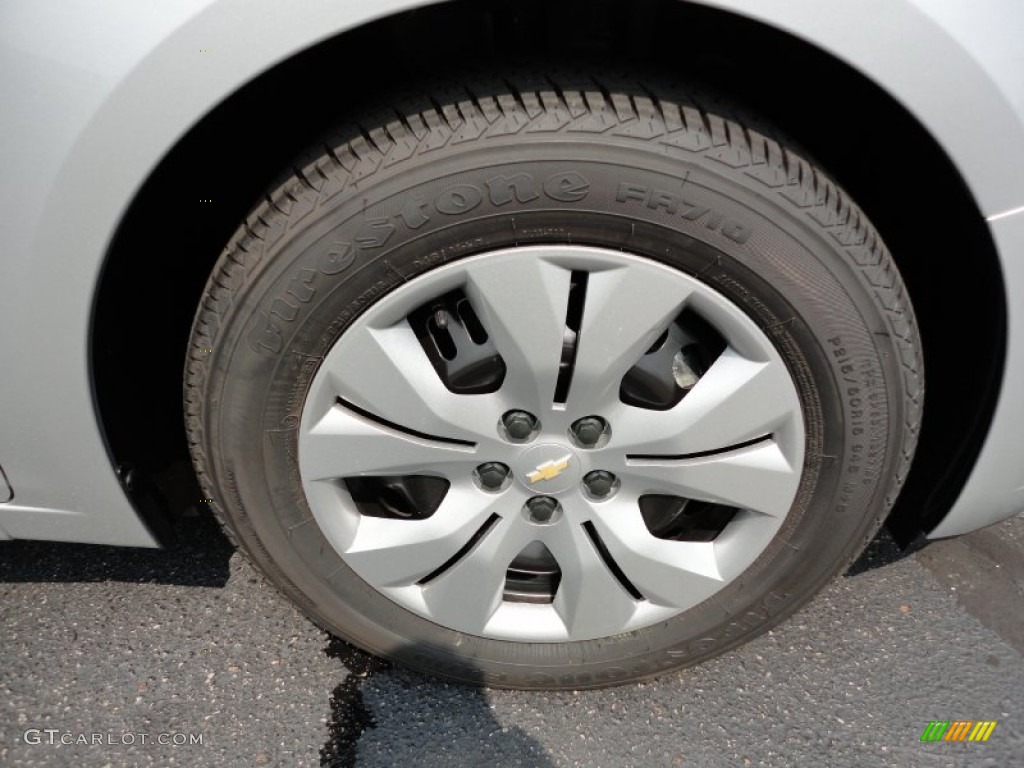 2012 Chevrolet Cruze LS Wheel Photo #53641495