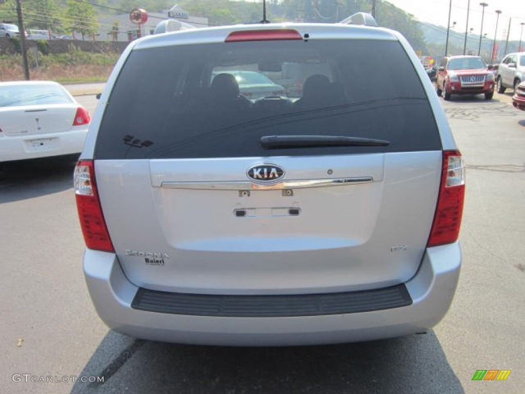 2009 Sedona EX - Clear Silver / Gray photo #6