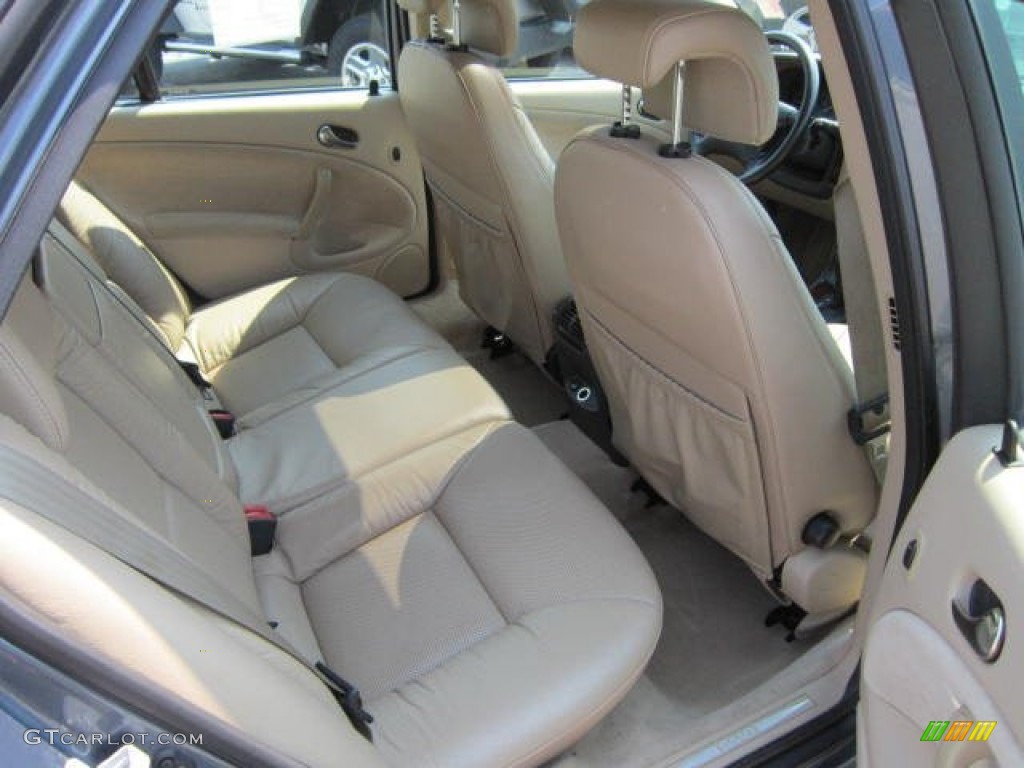 1999 Saab 9-5 2.3T Wagon Interior Color Photos
