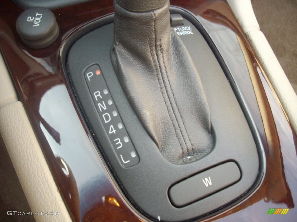 2004 Volvo C70 Low Pressure Turbo 5 Speed Automatic Transmission Photo #53643826